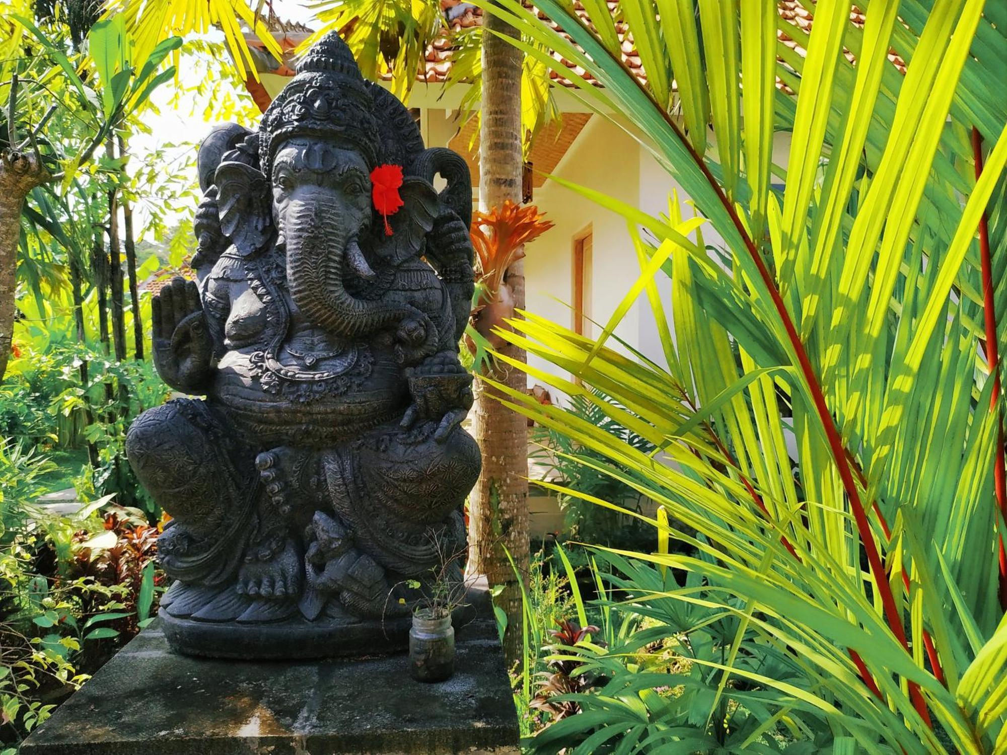 Tulus Hati Ubud Retreat Экстерьер фото
